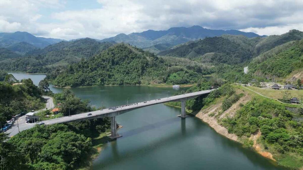 สะพานโต๊ะกูแช